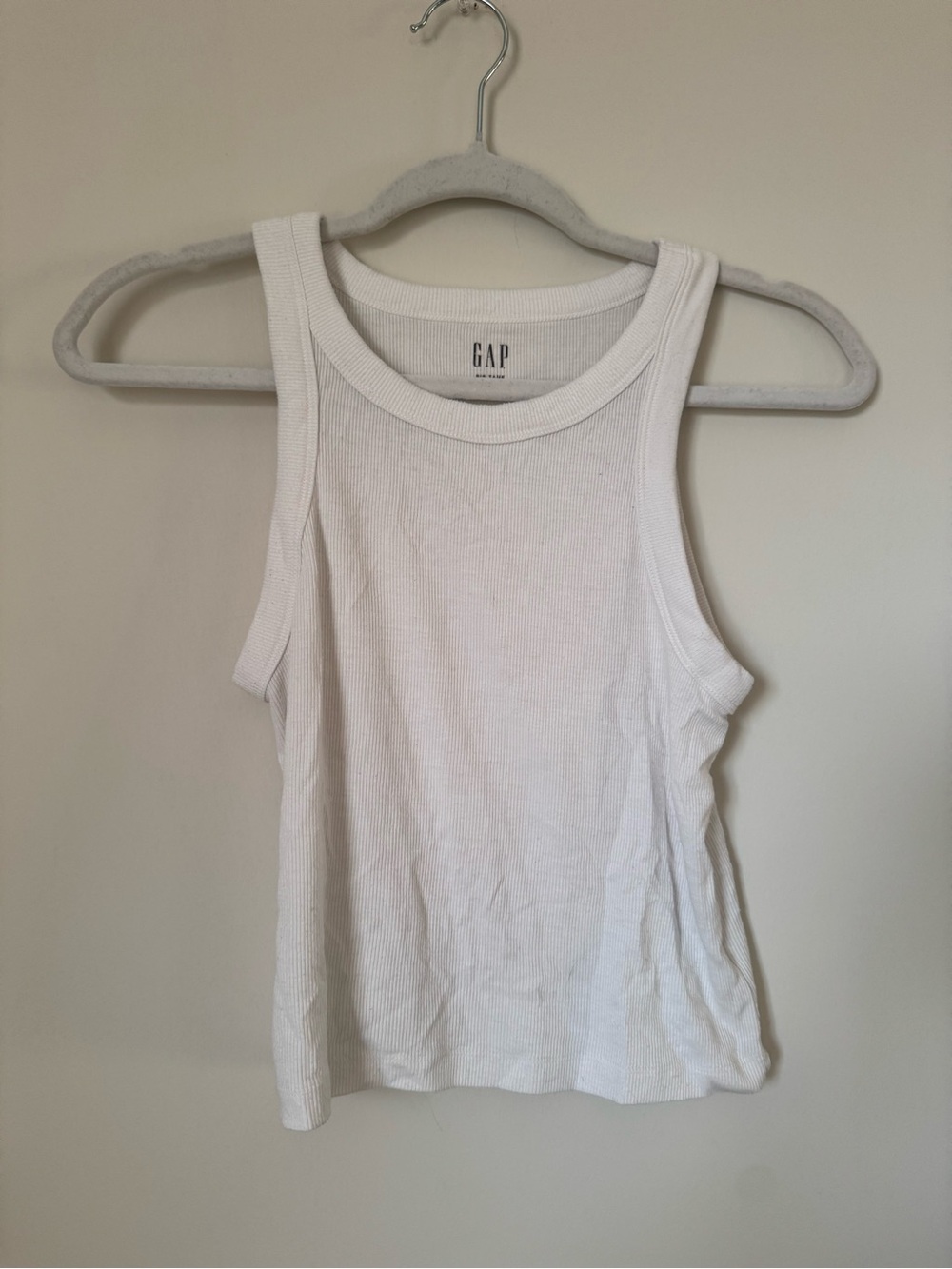GAP White Ribbed Scoop Neck Tank